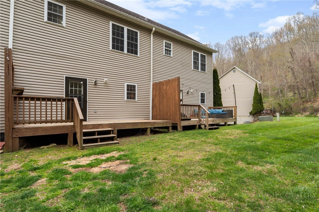Image number 11 for the current listing