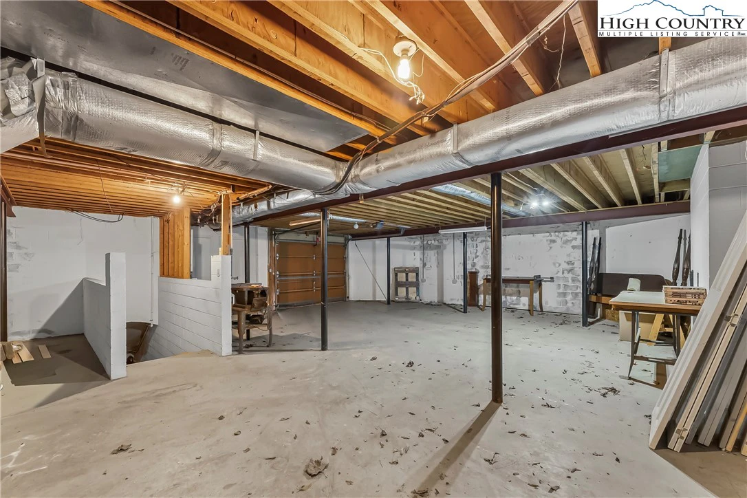 Image number 10 for the current listing