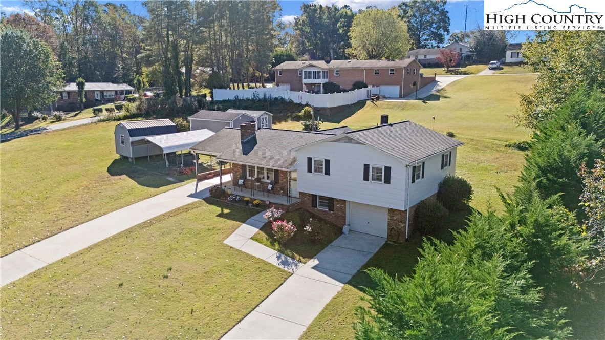 Image number 16 for the current listing