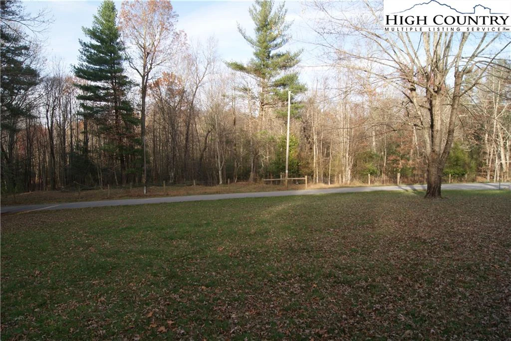 Image number 22 for the current listing