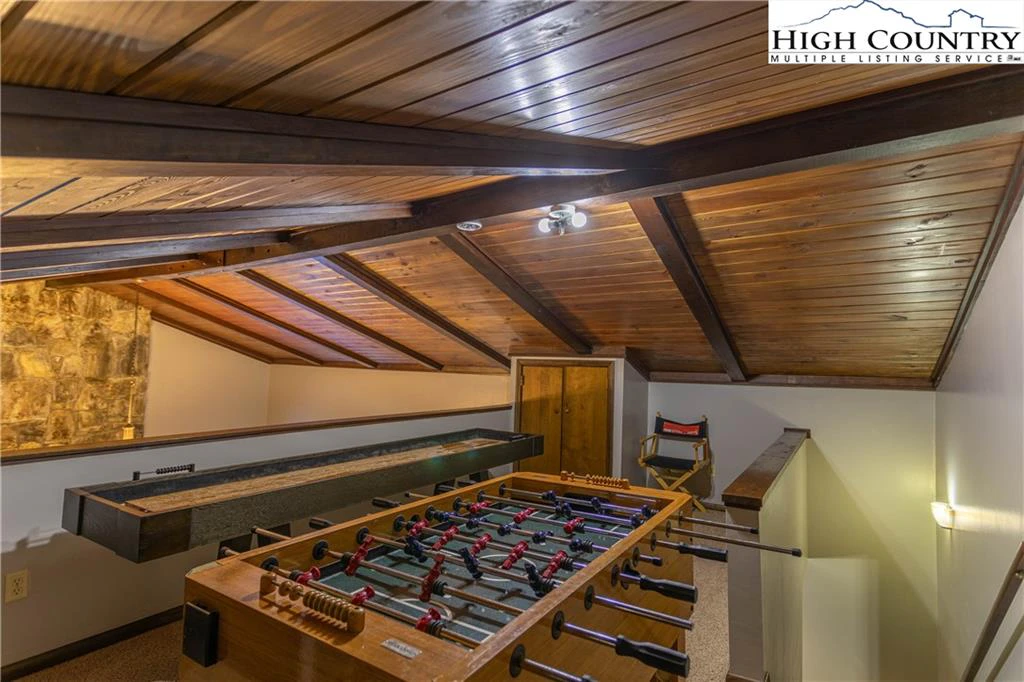 Image number 3 for the current listing