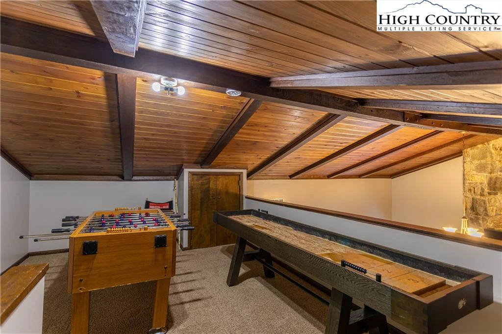 Image number 4 for the current listing