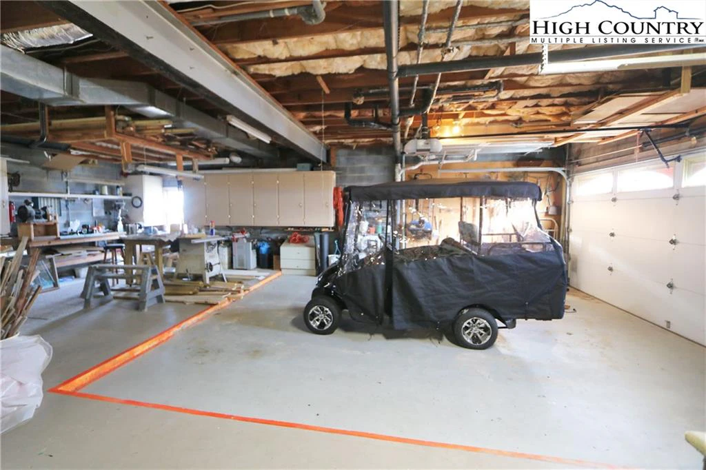 Image number 18 for the current listing