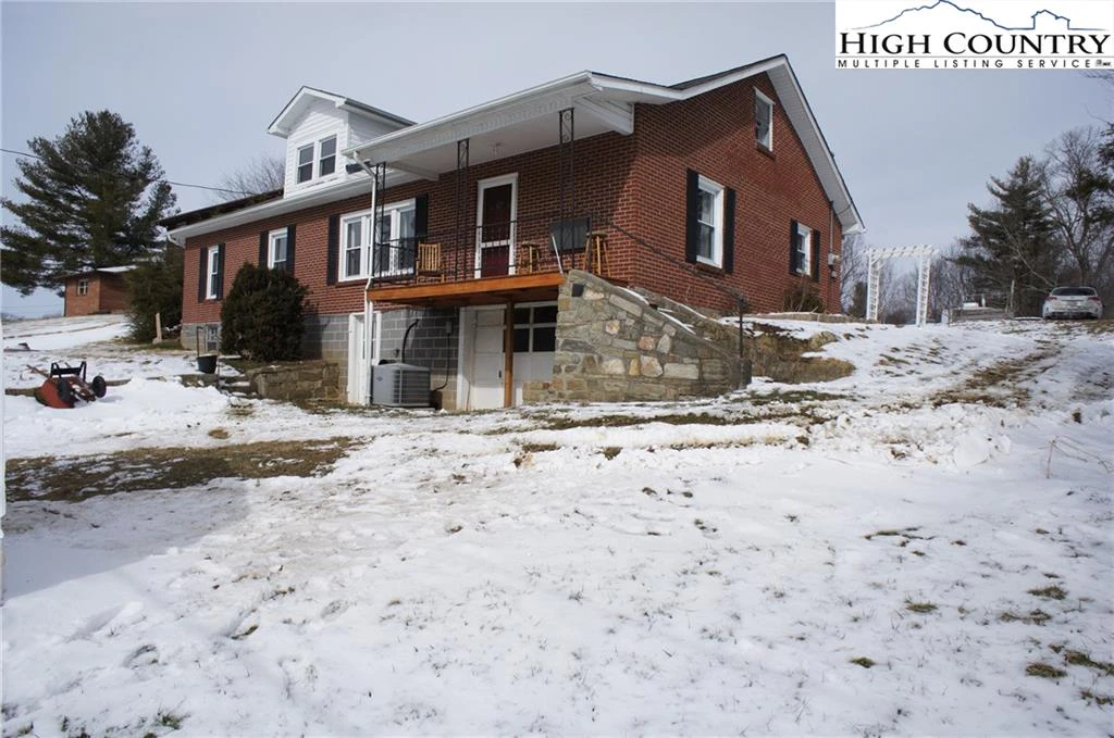 Image number 16 for the current listing