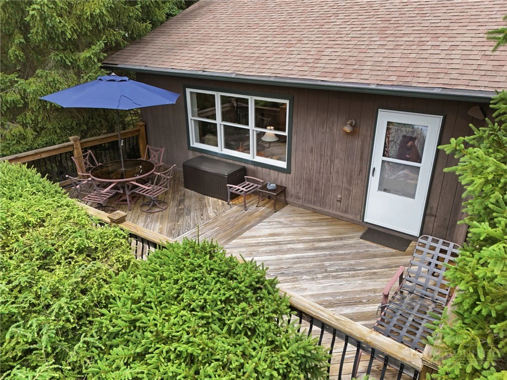 Image number 5 for the current listing
