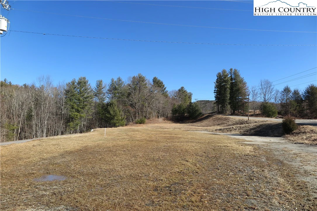 Image number 5 for the current listing