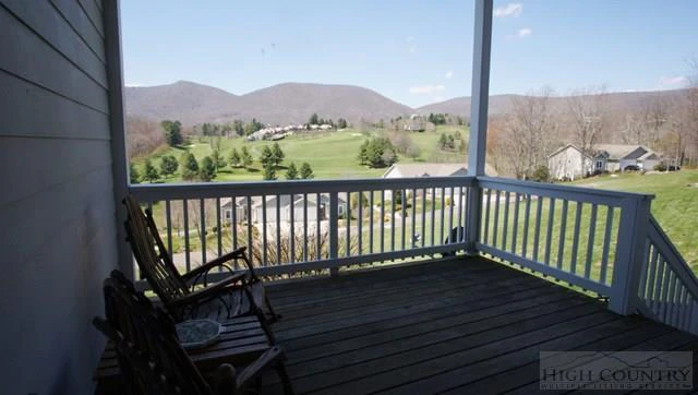 Image number 12 for the current listing