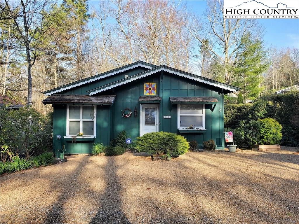 Image number 1 for the current listing