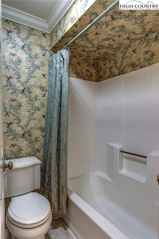 Image number 9 for the current listing