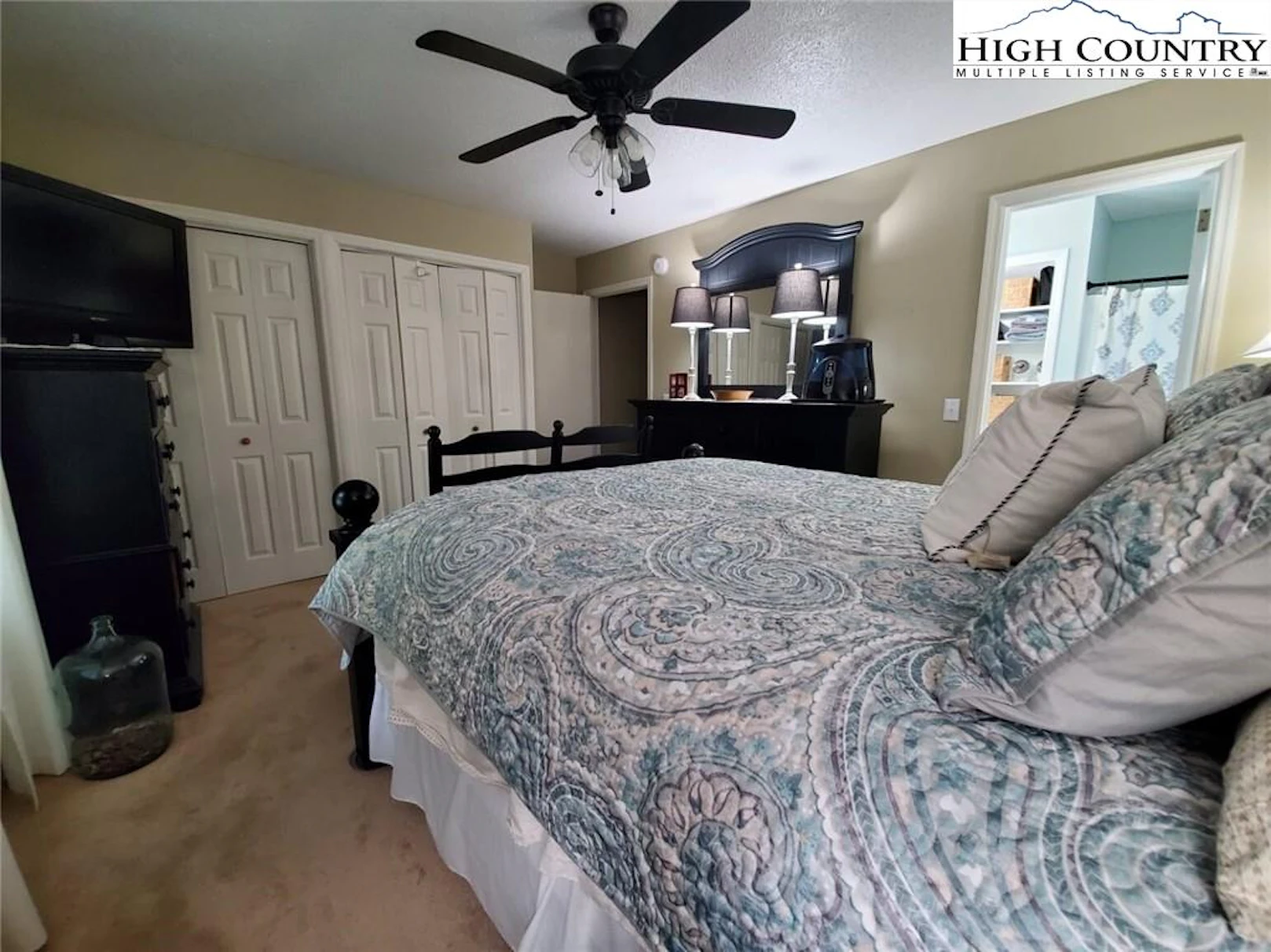 Image number 8 for the current listing
