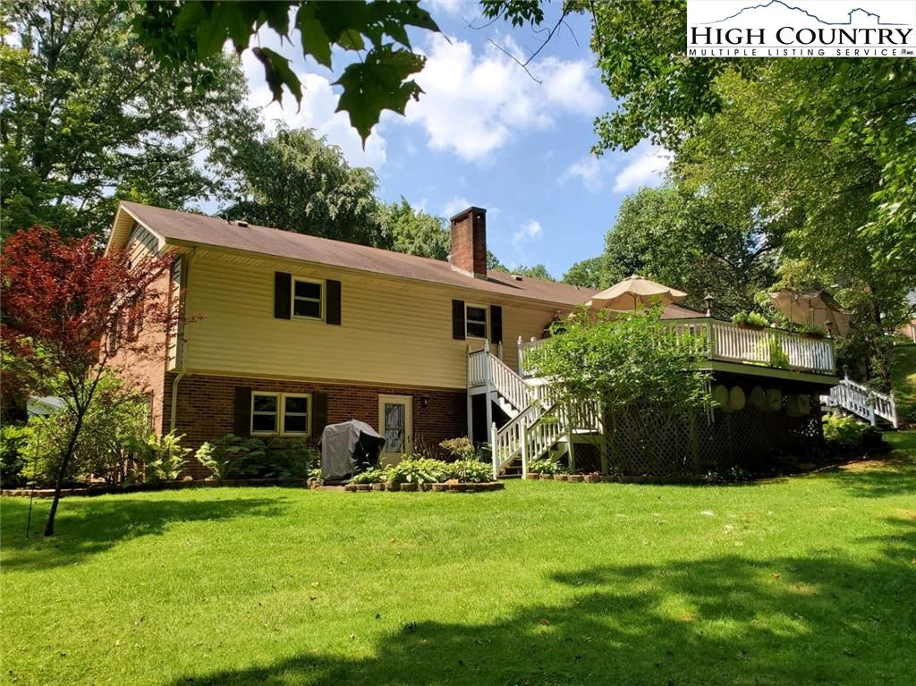 Image number 20 for the current listing
