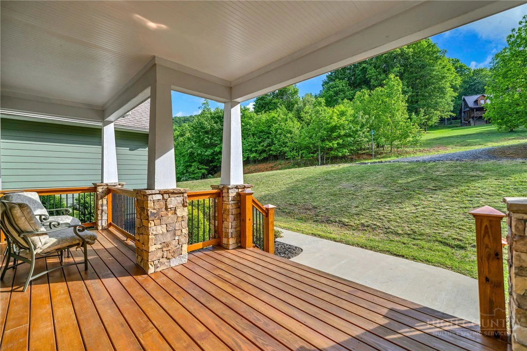 Image number 7 for the current listing