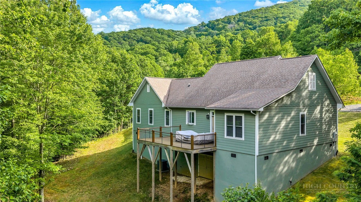 Image number 5 for the current listing