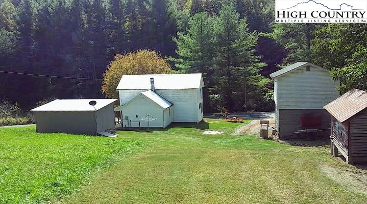 Image number 14 for the current listing