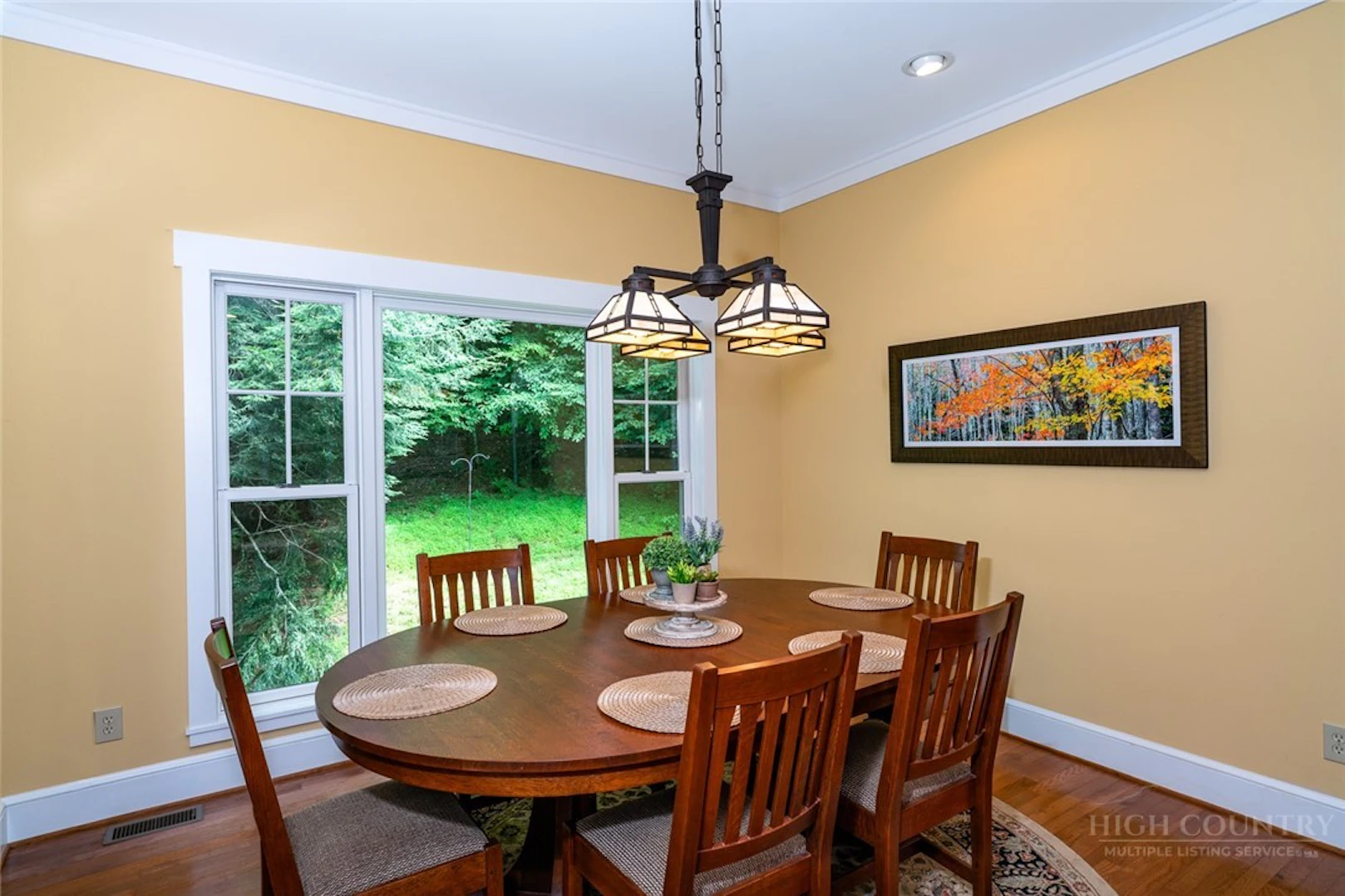 Image number 9 for the current listing