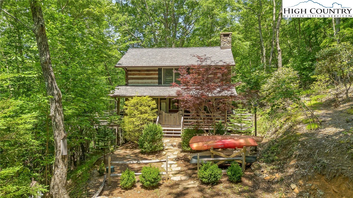 Image number 31 for the current listing