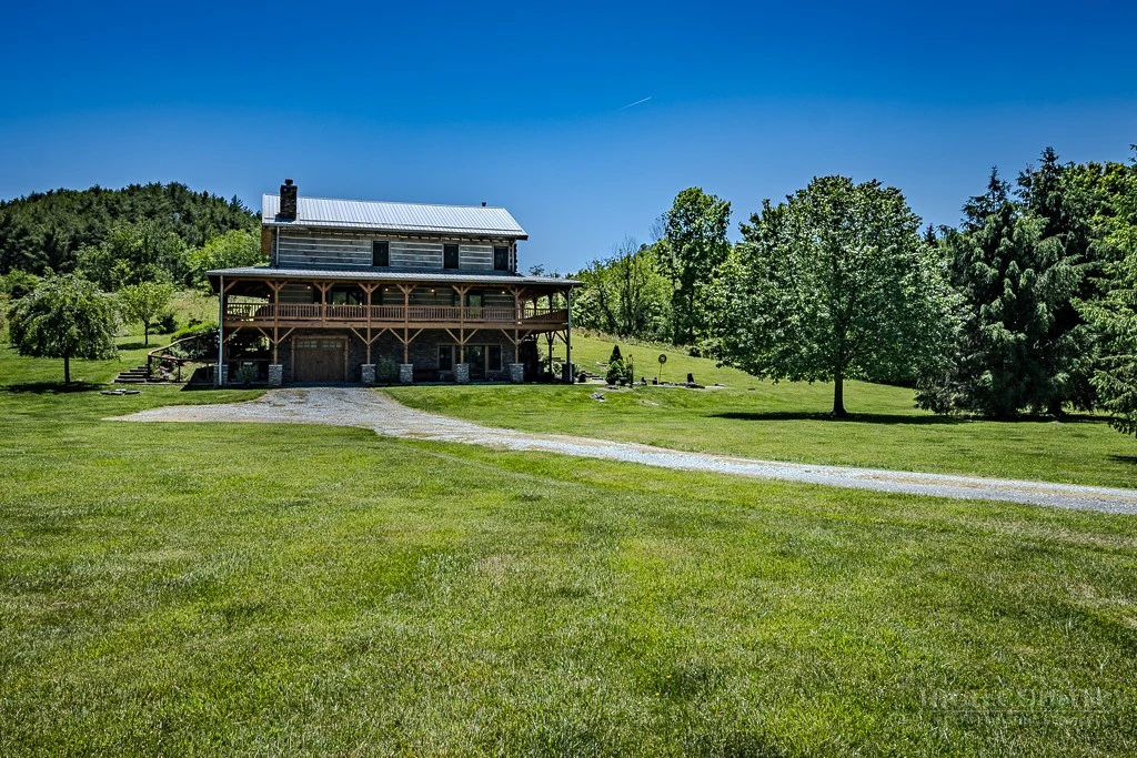 Image number 21 for the current listing