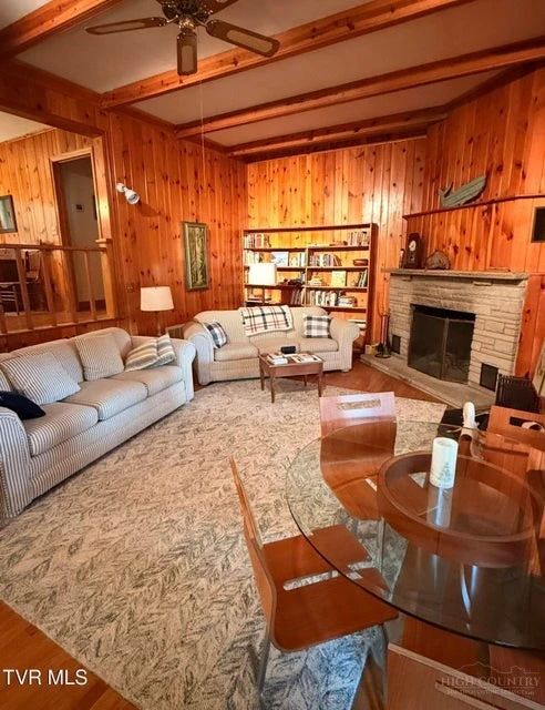 Image number 6 for the current listing