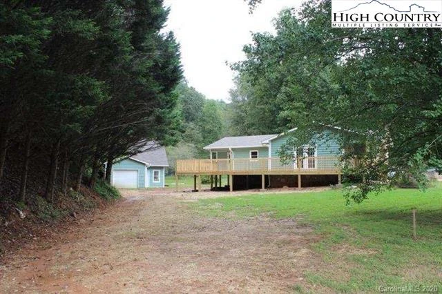 Image number 29 for the current listing