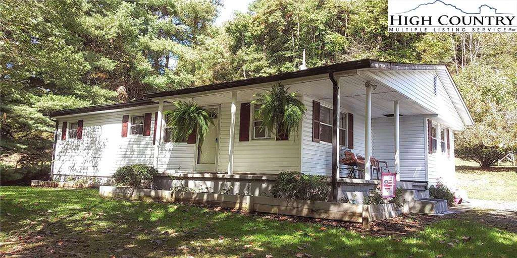Image number 1 for the current listing