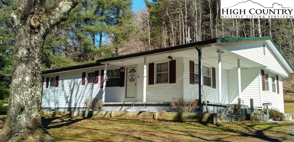 Image number 15 for the current listing