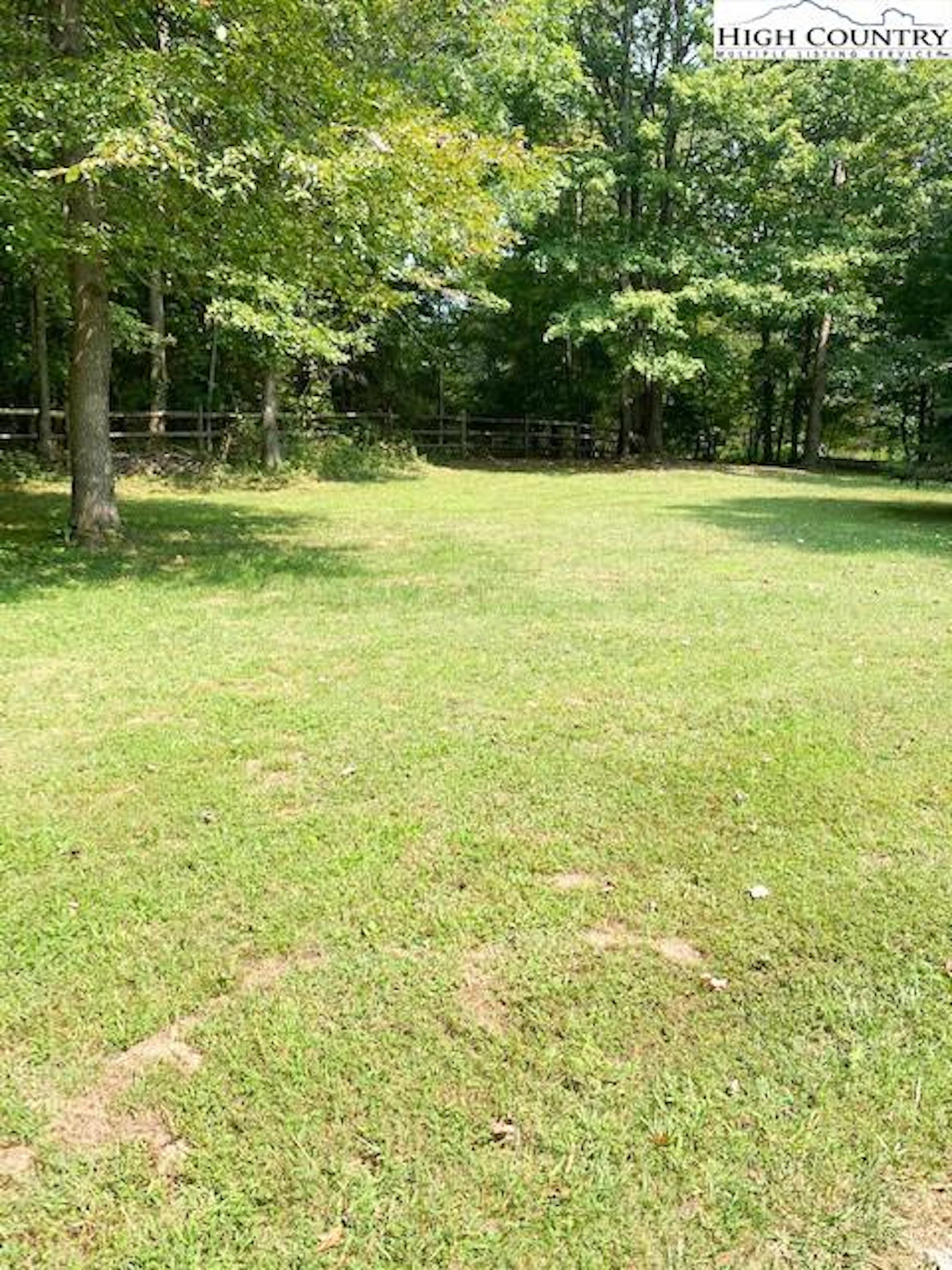 Image number 11 for the current listing