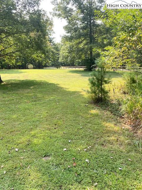 Image number 12 for the current listing