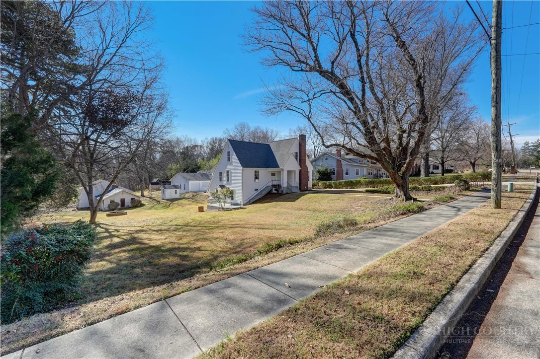 Image number 3 for the current listing