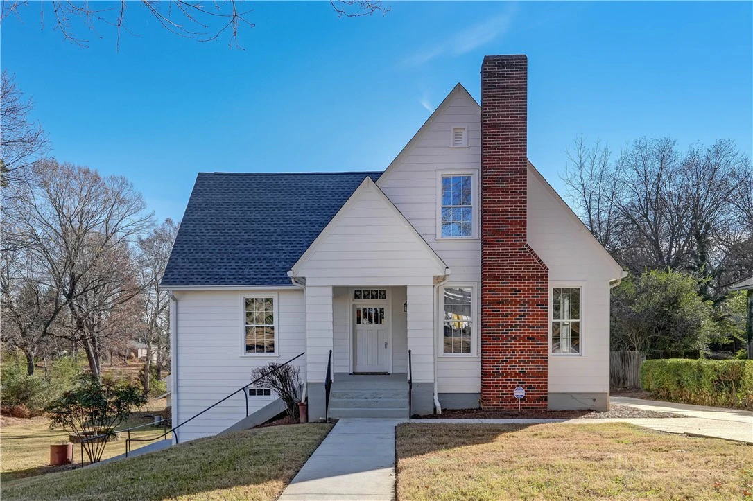 Image number 4 for the current listing