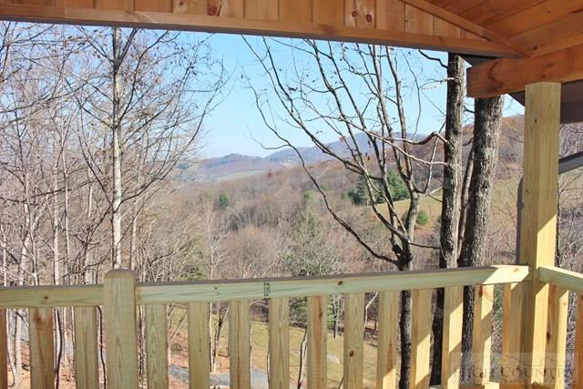 Image number 15 for the current listing