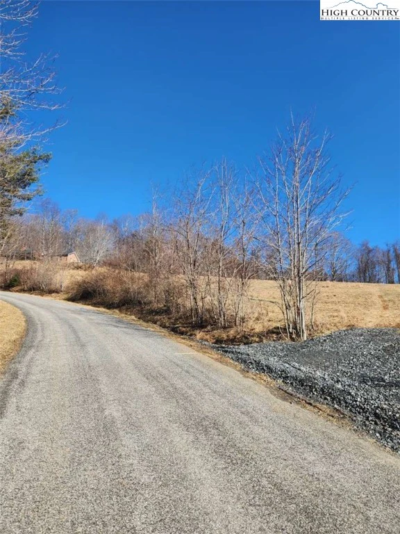 Image number 5 for the current listing