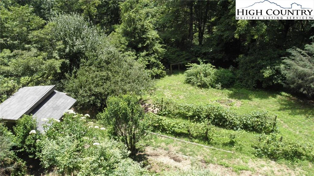 Image number 9 for the current listing