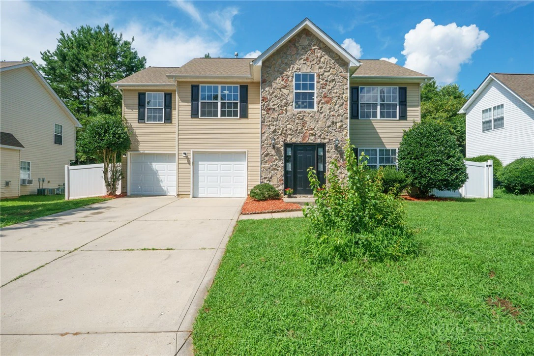 Image number 2 for the current listing