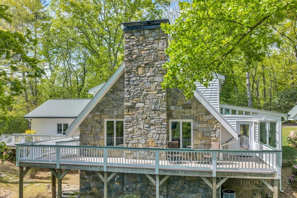 Image number 5 for the current listing