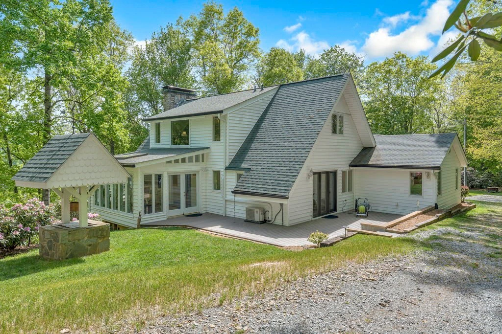 Image number 8 for the current listing
