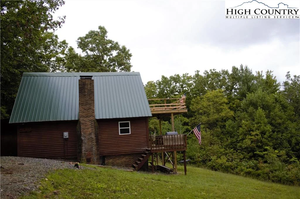 Image number 21 for the current listing