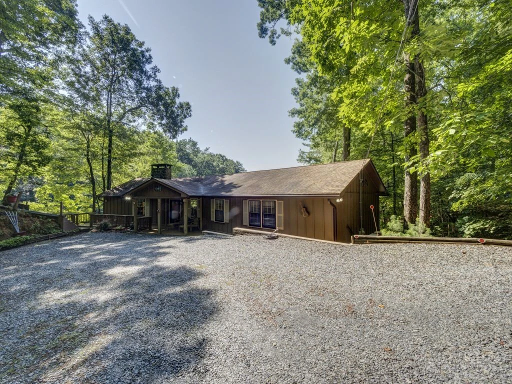 Image number 8 for the current listing