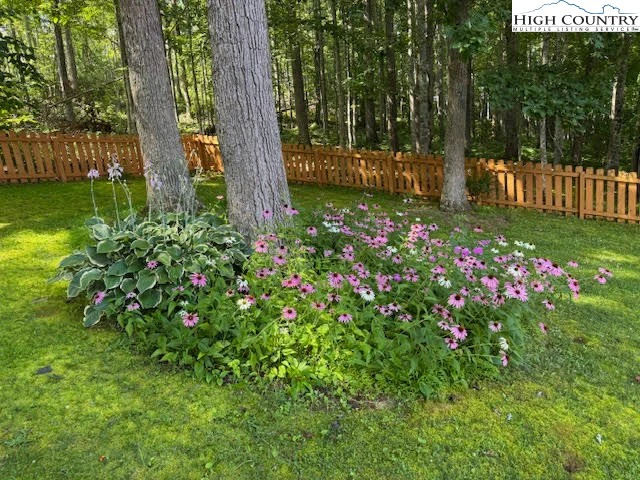 Image number 20 for the current listing
