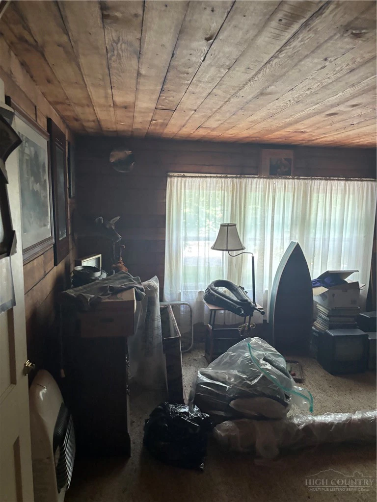 Image number 7 for the current listing