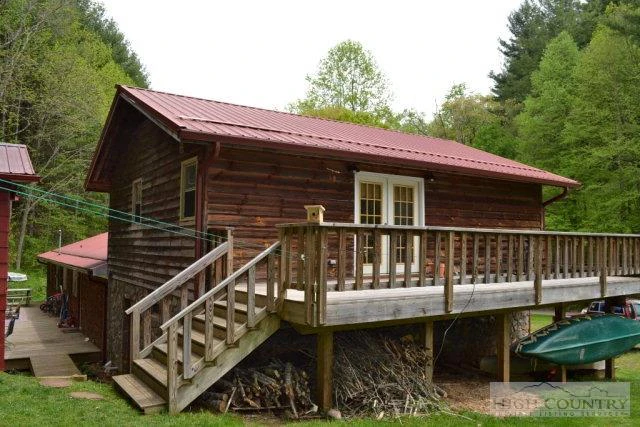 Image number 9 for the current listing