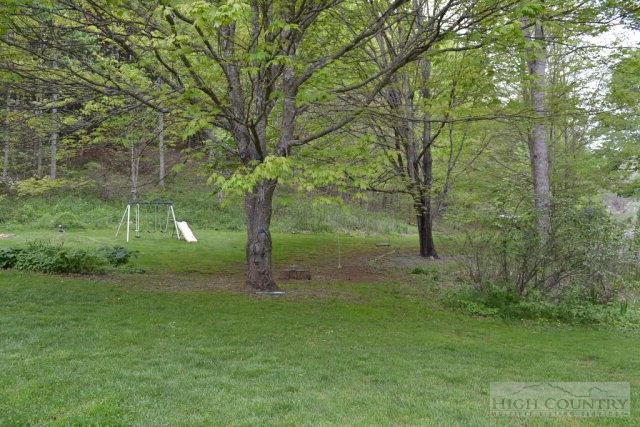 Image number 4 for the current listing