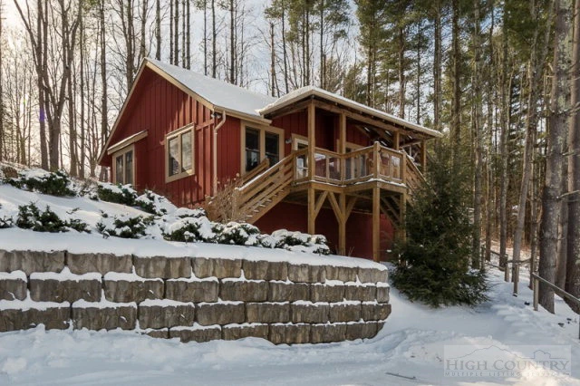 Image number 1 for the current listing