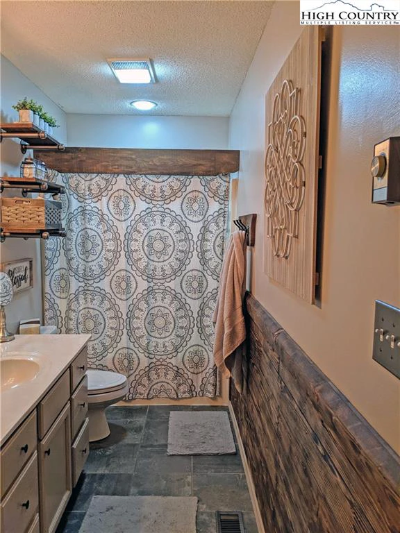 Image number 9 for the current listing