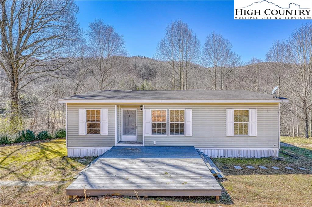 Image number 1 for the current listing