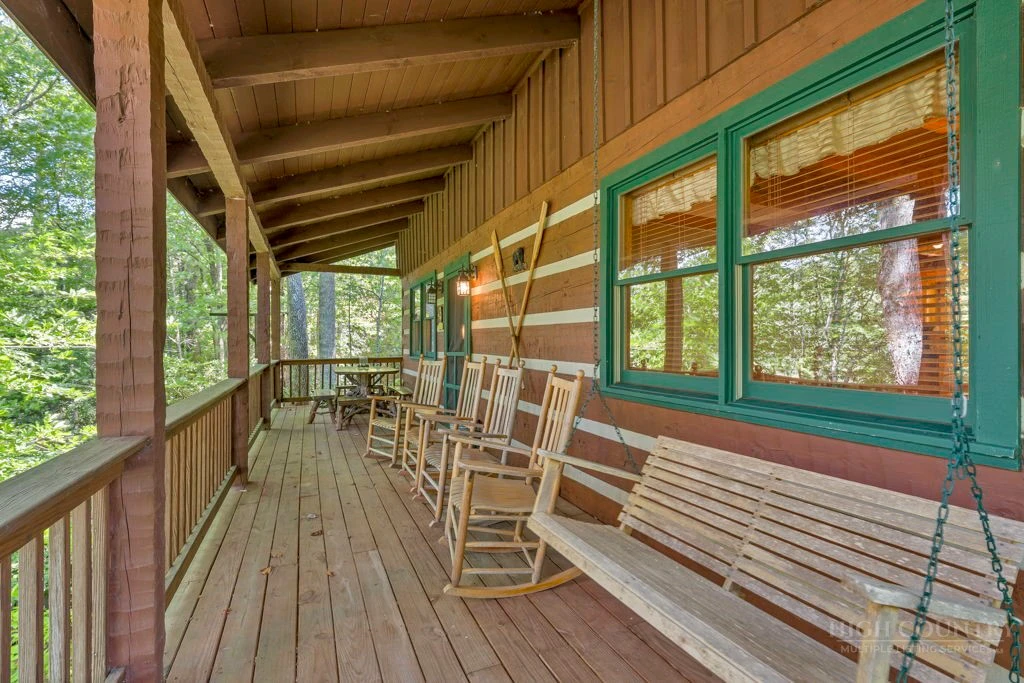 Image number 20 for the current listing