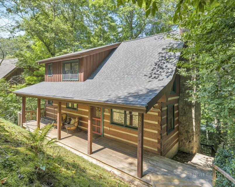 Image number 1 for the current listing