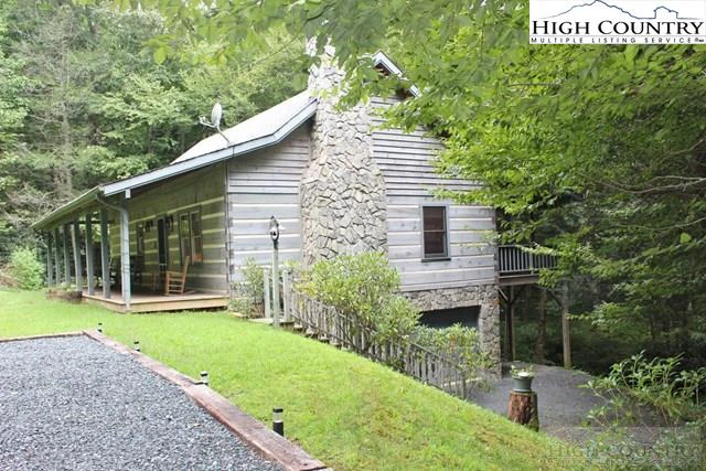 Image number 1 for the current listing
