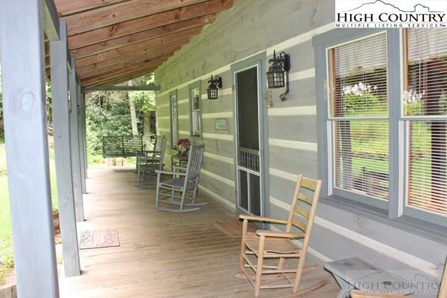 Image number 10 for the current listing