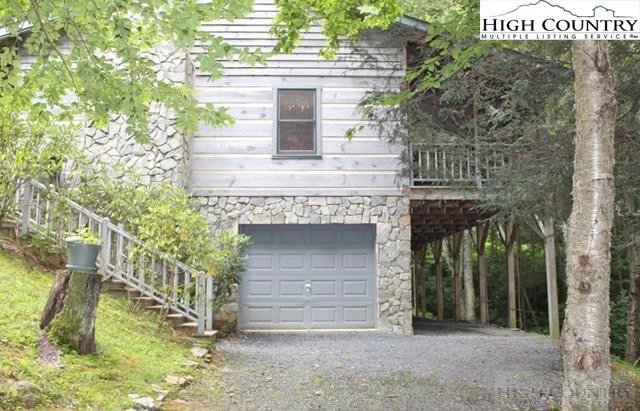 Image number 7 for the current listing