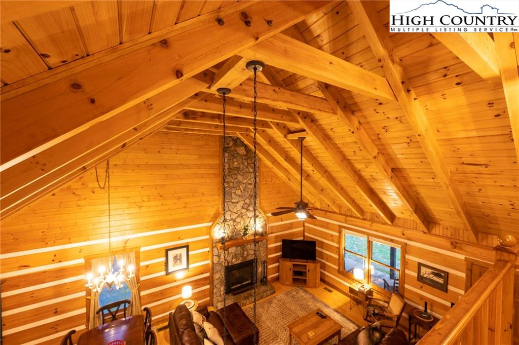 Image number 7 for the current listing